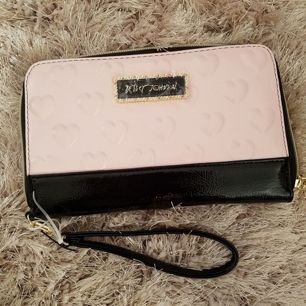 Betsey Johnson's Wallet